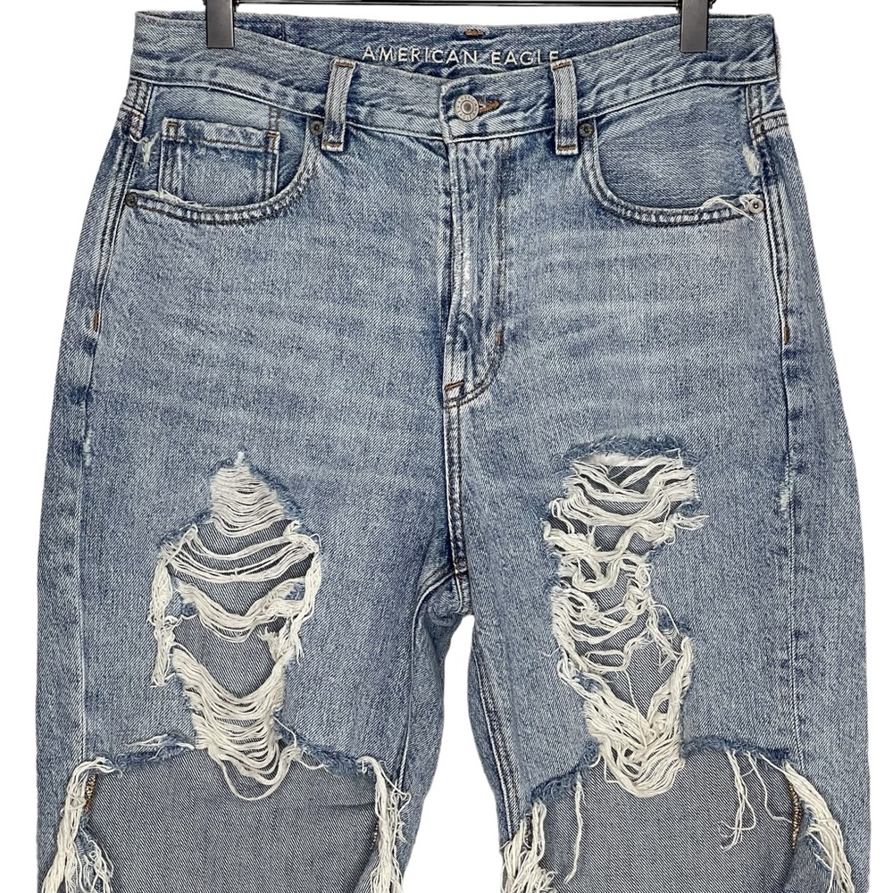 American Eagle Ripped Mom Jean 8 High Rise Tapered Leg Ankle Length Destroyed - Picture 2 of 10
